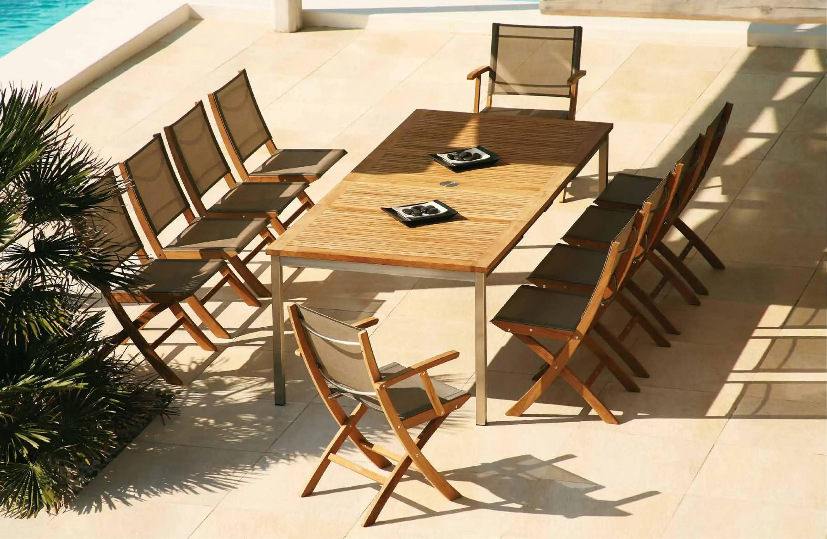 HORIZON (Teak) Dining Table  Chairs by Barlow Tyrie